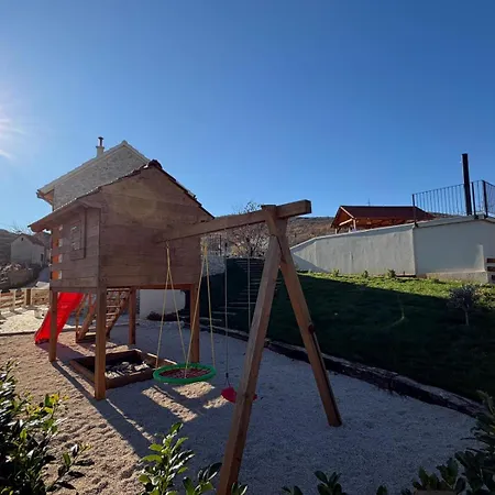 Villa Billubium - Dalmatian Stone House With Private Heated Pool Zovko