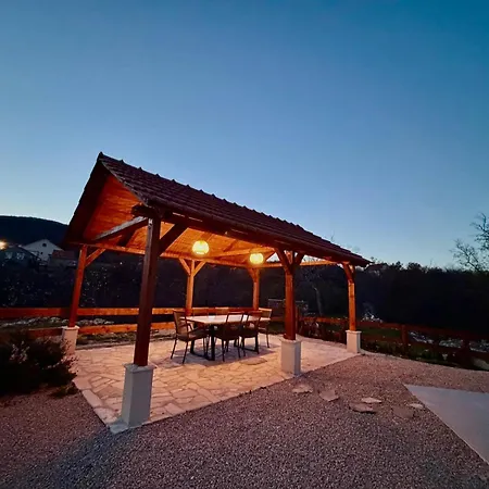 Villa Billubium - Dalmatian Stone House With Private Heated Pool *